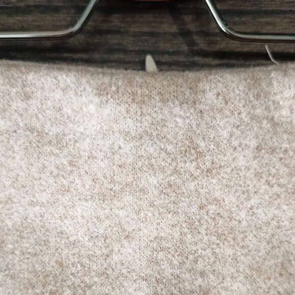 OGL Mid-Length Elegant Cream Pencil Skirt - Picture 2 of 7